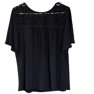 ADRIANNA Papell Short Sleeve Crew Neck Lace Top Black